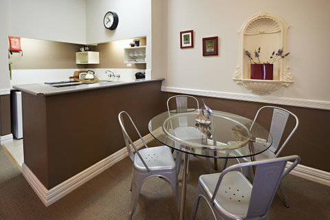 Albany Harbourside Apartments And Houses - Sydney Tourism 17