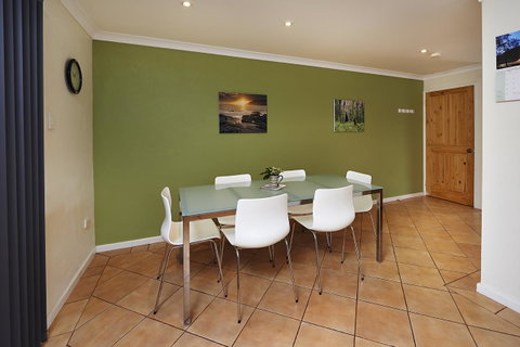 Albany Harbourside Apartments And Houses - Sydney Tourism 38