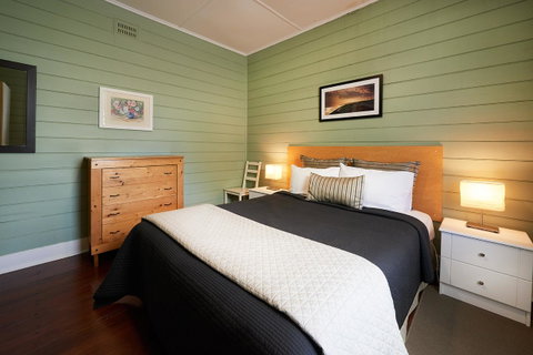 Albany Harbourside Apartments And Houses - Sydney Tourism 6