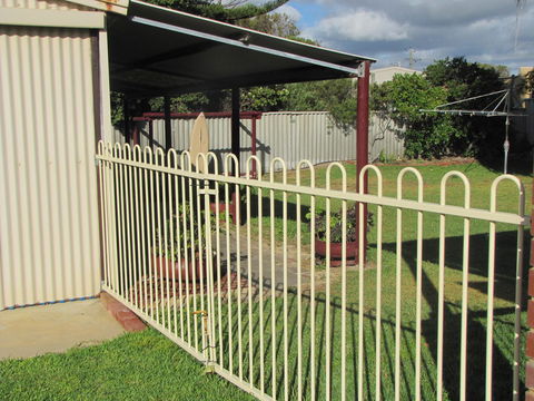 Ocean View Retreat - Sydney Tourism 22