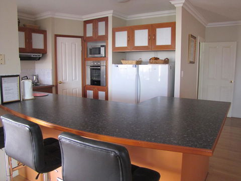 Ocean View Retreat - Sydney Tourism 14
