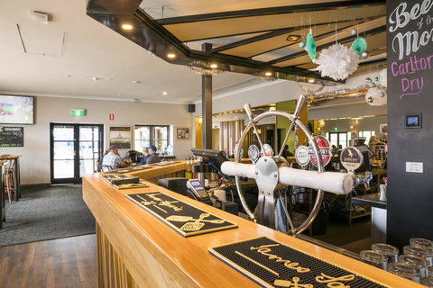 Nightcap At The Ship Inn - Sydney Tourism 13