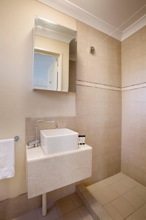 Nightcap At The Ship Inn - Sydney Tourism 3