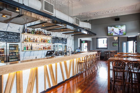 Nightcap At The Ship Inn - Sydney Tourism 34