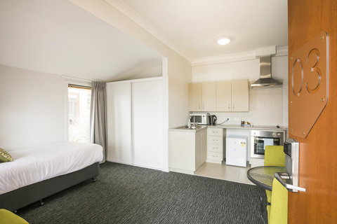 Nightcap At The Ship Inn - Sydney Tourism 32