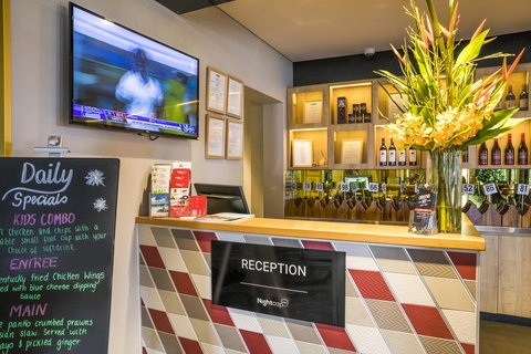 Nightcap At The Ship Inn - Sydney Tourism 12