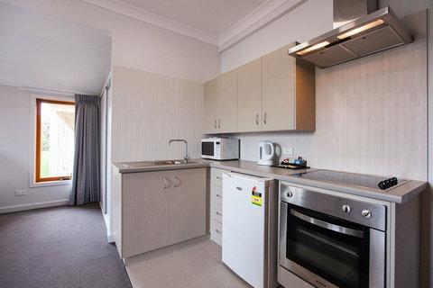 Nightcap At The Ship Inn - Sydney Tourism 41