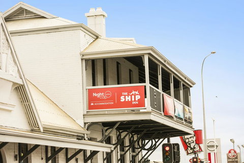 Nightcap At The Ship Inn - Sydney Tourism 38