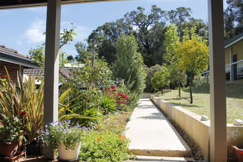 Bridgetown Valley Lodge - Sydney Tourism 25