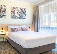 Nightcap at Wanneroo Tavern - Sydney Tourism