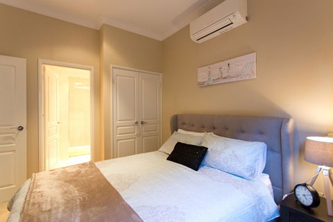 Sorrento Beach Manor - Sydney Tourism 27