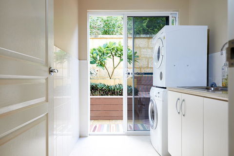 Sorrento Beach Manor - Sydney Tourism 18