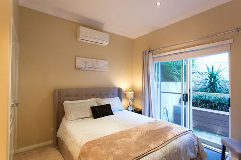 Sorrento Beach Manor - Sydney Tourism 28