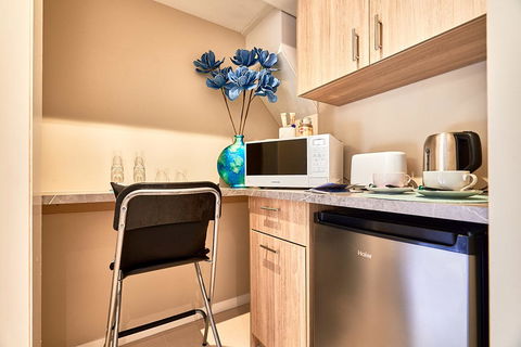 Sorrento Beach Manor - Sydney Tourism 19