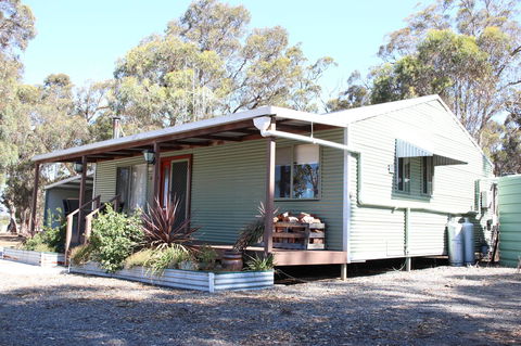 Kendenup Cottages And Lodge - Sydney Tourism 30