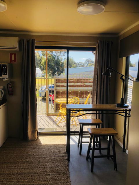 Kendenup Cottages And Lodge - Sydney Tourism 4