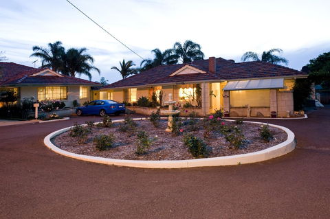 Armadale Cottage Bed & Breakfast - Sydney Tourism 32