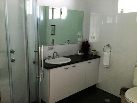 Armadale Cottage Bed & Breakfast - Sydney Tourism 23