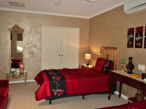 Armadale Cottage Bed & Breakfast - Sydney Tourism 21