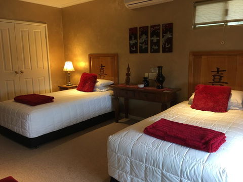 Armadale Cottage Bed & Breakfast - Sydney Tourism 16