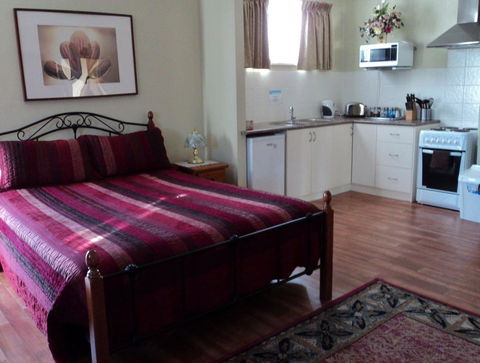 Armadale Cottage Bed & Breakfast - Sydney Tourism 24