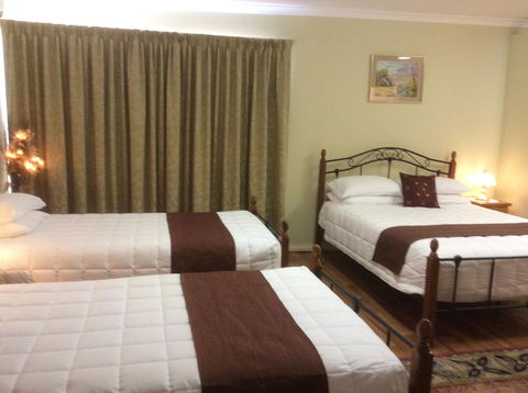 Armadale Cottage Bed & Breakfast - Sydney Tourism 9