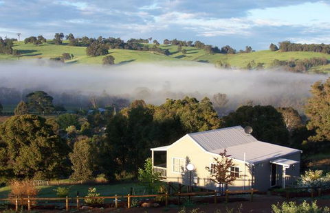 Balingup Highview Chalets - Sydney Tourism 21