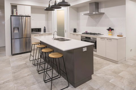 15 Cabot Close - Sydney Tourism 12