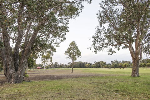 15 Cabot Close - Sydney Tourism 25