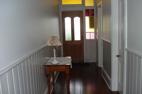 Bluebird Cottage - Sydney Tourism 13