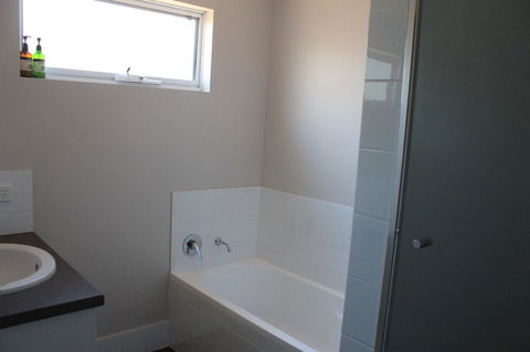 Bluebird Cottage - Sydney Tourism 23