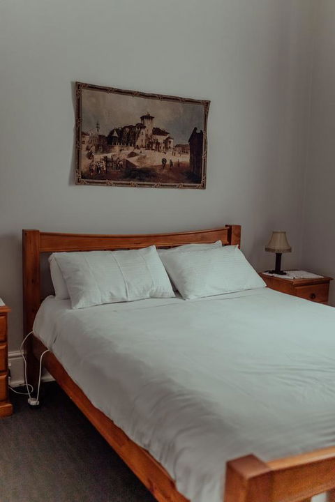 Bluebird Cottage - Sydney Tourism 6