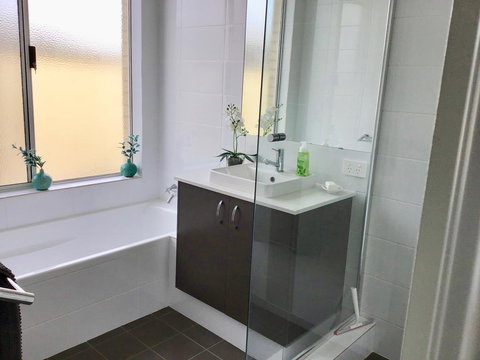 Be Wowed By Bayou - Busselton - Sydney Tourism 12