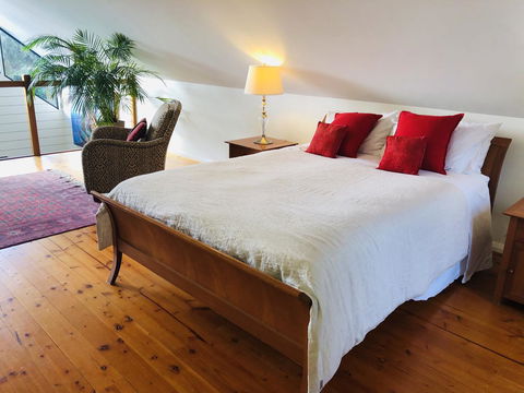 Zephyr Studio - Sydney Tourism 14