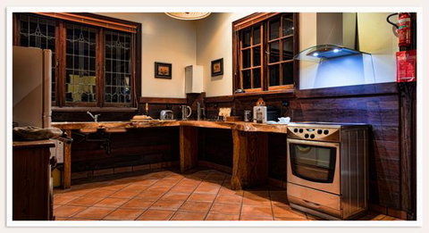 Oak Tree Barn Bridgetown - Sydney Tourism 17