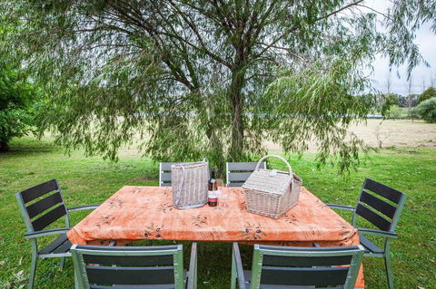Bettenays Margaret River - Sydney Tourism 3