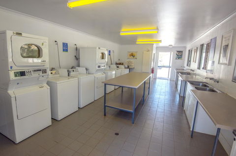 RAC Exmouth Cape Holiday Park - Sydney Tourism 14