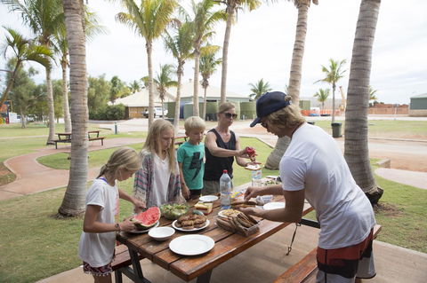 RAC Exmouth Cape Holiday Park - Sydney Tourism 12