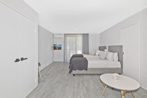 Atrium Hotel Mandurah - Sydney Tourism 23