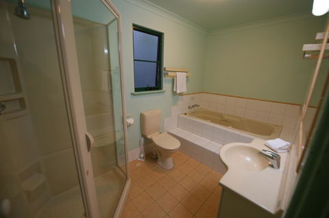 Gracetown Caravan Park - Sydney Tourism 25
