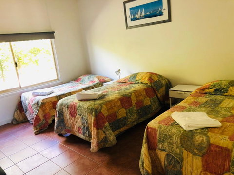 Jurien Bay Hotel Motel - Sydney Tourism 15
