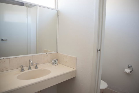 Jurien Bay Hotel Motel - Sydney Tourism 6
