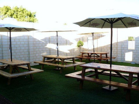Jurien Bay Hotel Motel - Sydney Tourism 22
