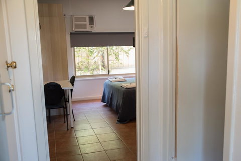 Jurien Bay Hotel Motel - Sydney Tourism 12