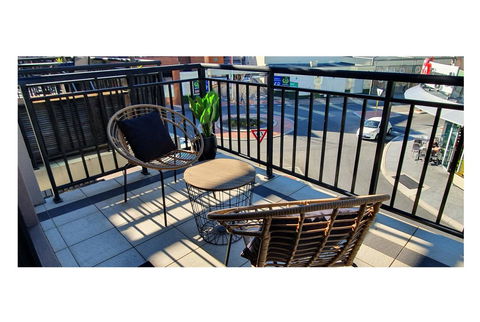 Stylish 1BDR Unit In The Heart Of Subiaco - Sydney Tourism 10