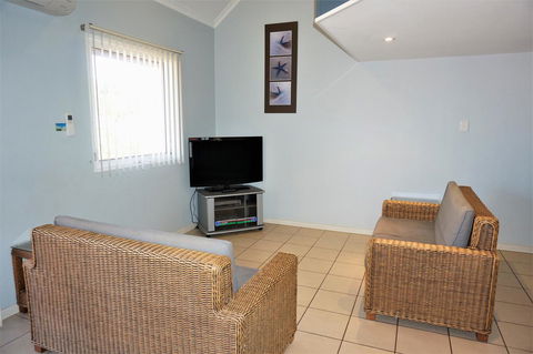 Osprey Holiday Village Unit 122 2 Bedroom - Sydney Tourism 2