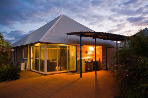 Osprey Holiday Village Unit 122 2 Bedroom - Sydney Tourism 13
