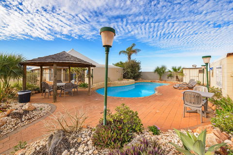 Osprey Holiday Village Unit 122 2 Bedroom - Sydney Tourism 15