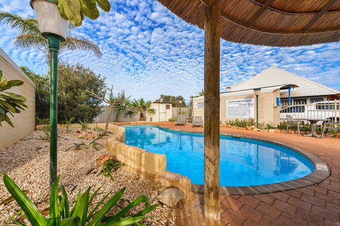Osprey Holiday Village Unit 122 2 Bedroom - Sydney Tourism 16