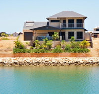 27 Corella Court - Exquisite Marina Home With a Pool and Wi-Fi - Sydney Tourism